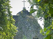 Spaziergänger am Mangoldfelsen in Donauwörth.