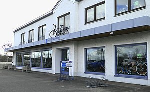 Blick auf den Laden von Fahrrad Uhl in Donauwörth